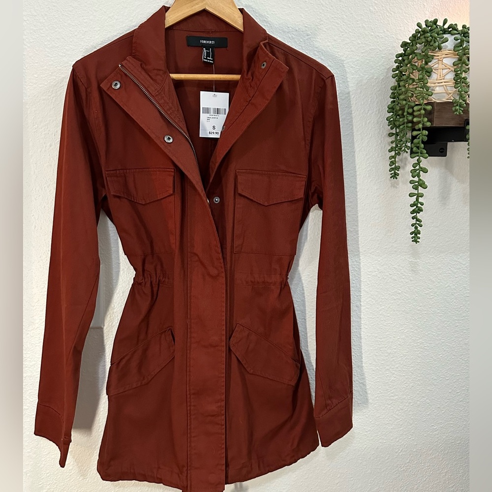 Forever 21 NWT Rust Colored Trench Coat Size S
